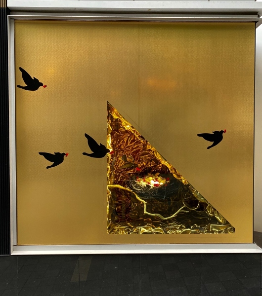 ‘Christmas-windows-display009